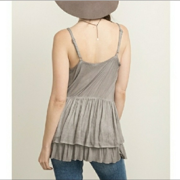 Mystree Double Ruffle Cami in size Medium - Picture 4 of 5